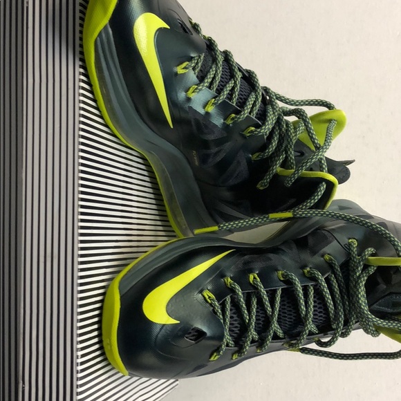 Lebron X Dark Gray Lime Green Men’s size 11 - Picture 1 of 4